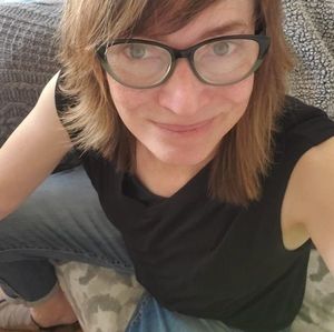 Meet your Posher, Diana